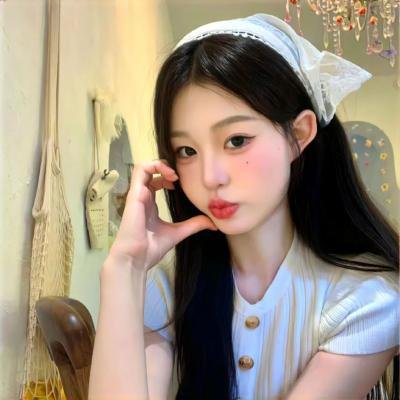 洞里的月亮